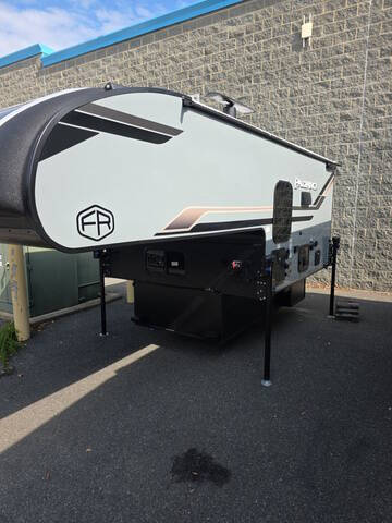 2026 Palomino BACKPACK HS750