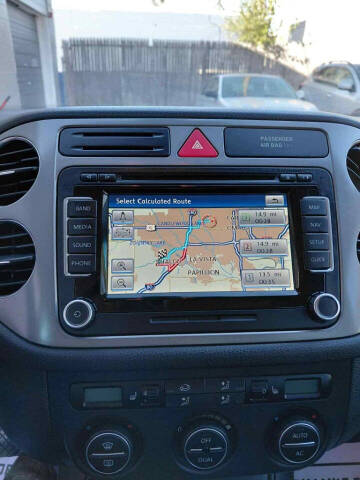 2009 Volkswagen Tiguan SEL 4Motion