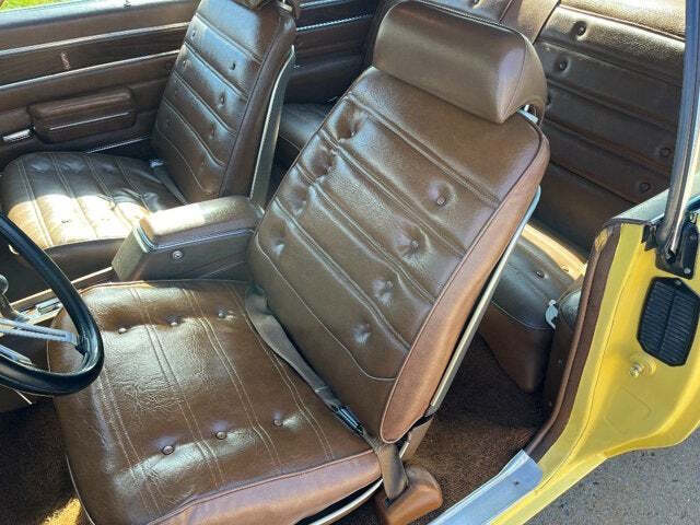 1972 Oldsmobile Cutlass 31