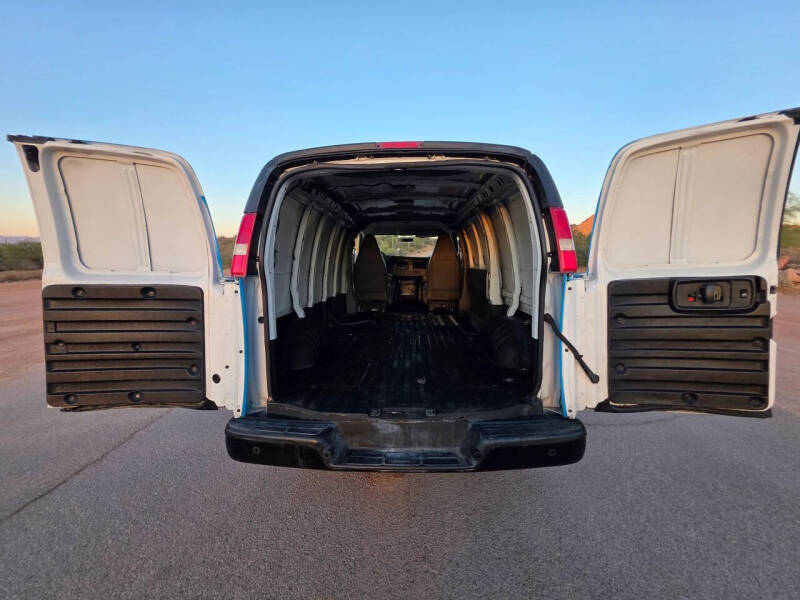 2020 Chevrolet Express 2500