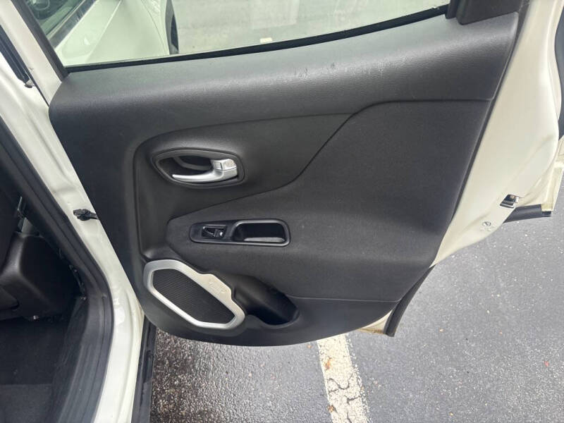 2019 Jeep Renegade Latitude