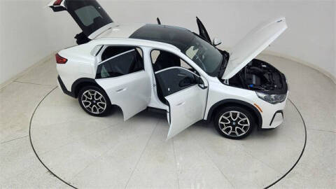 2025 BMW X2 xDrive28i