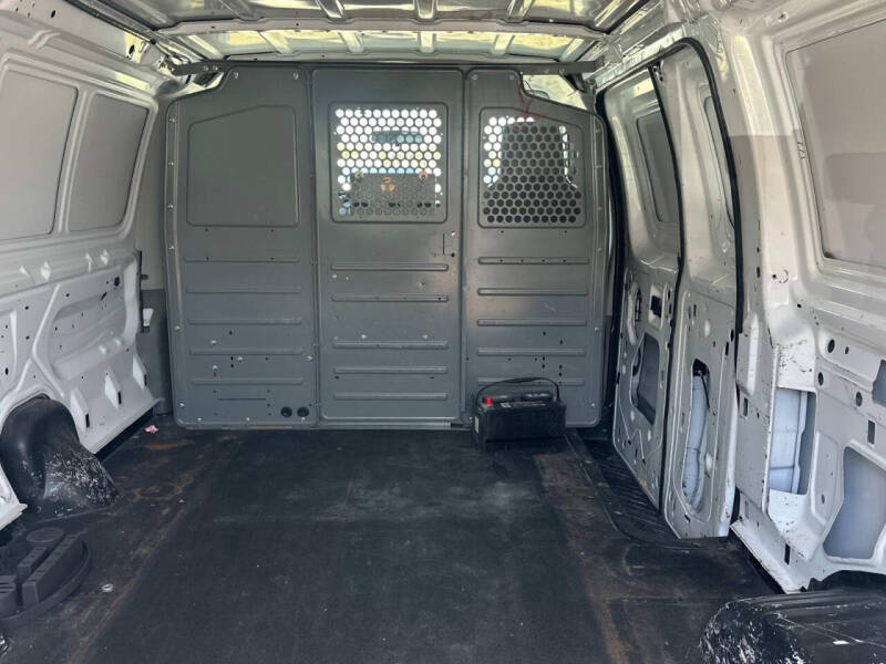 2013 Ford E-Series E-250