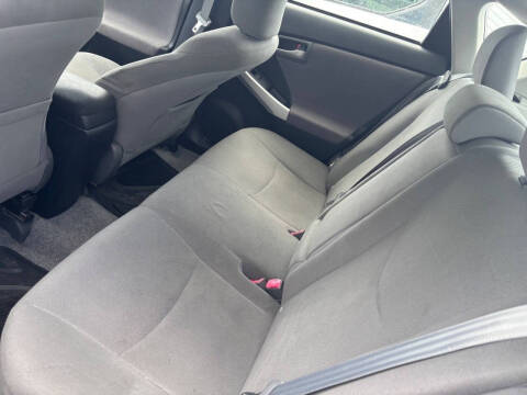 2013 Toyota Prius Two