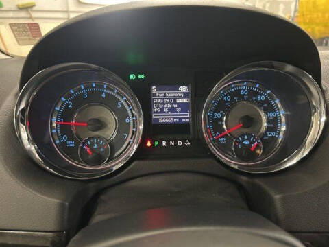 2016 Chrysler Town and Country Touring