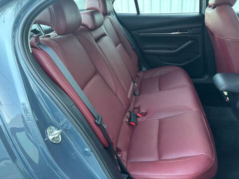 2025 Mazda Mazda3 Sedan 2.5 S Carbon Edition