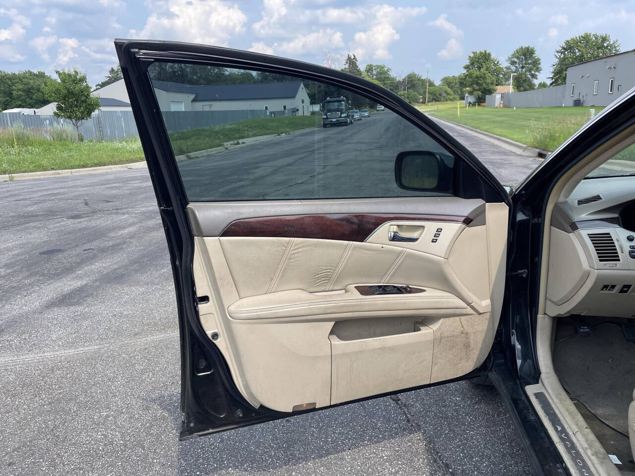 2008 Toyota Avalon for sale at Twin Cities Auctions in Elk River, MN