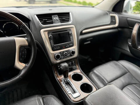 2016 GMC Acadia Denali