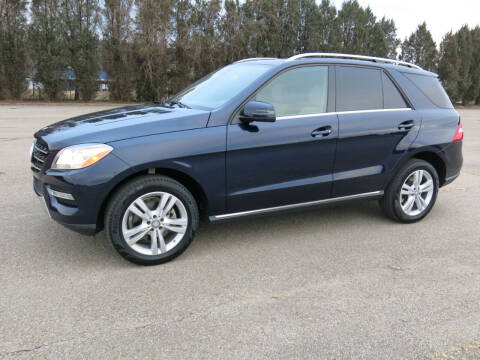 2014 Mercedes-Benz M-Class for sale at Buxton Motorsports Inc. in Evansville IN