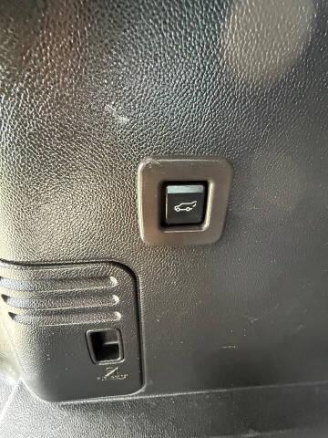 2012 Lincoln Navigator L