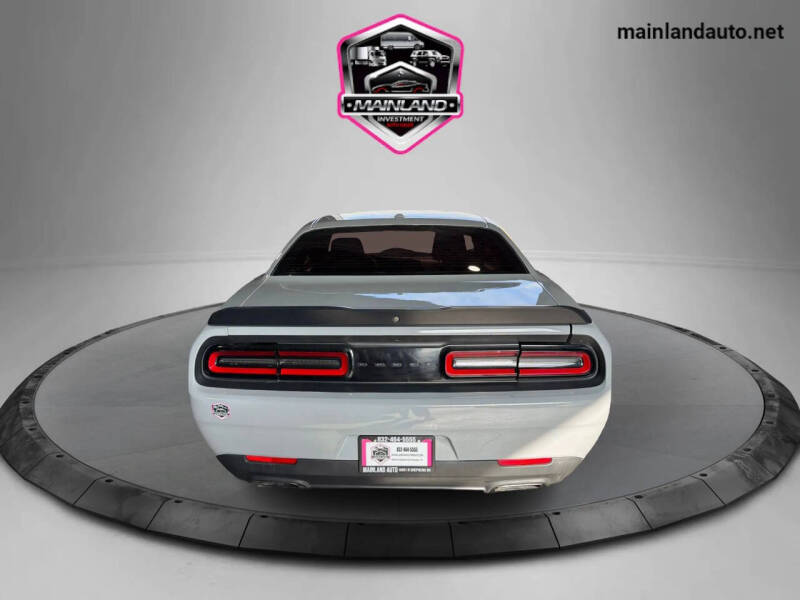 2021 Dodge Challenger SXT