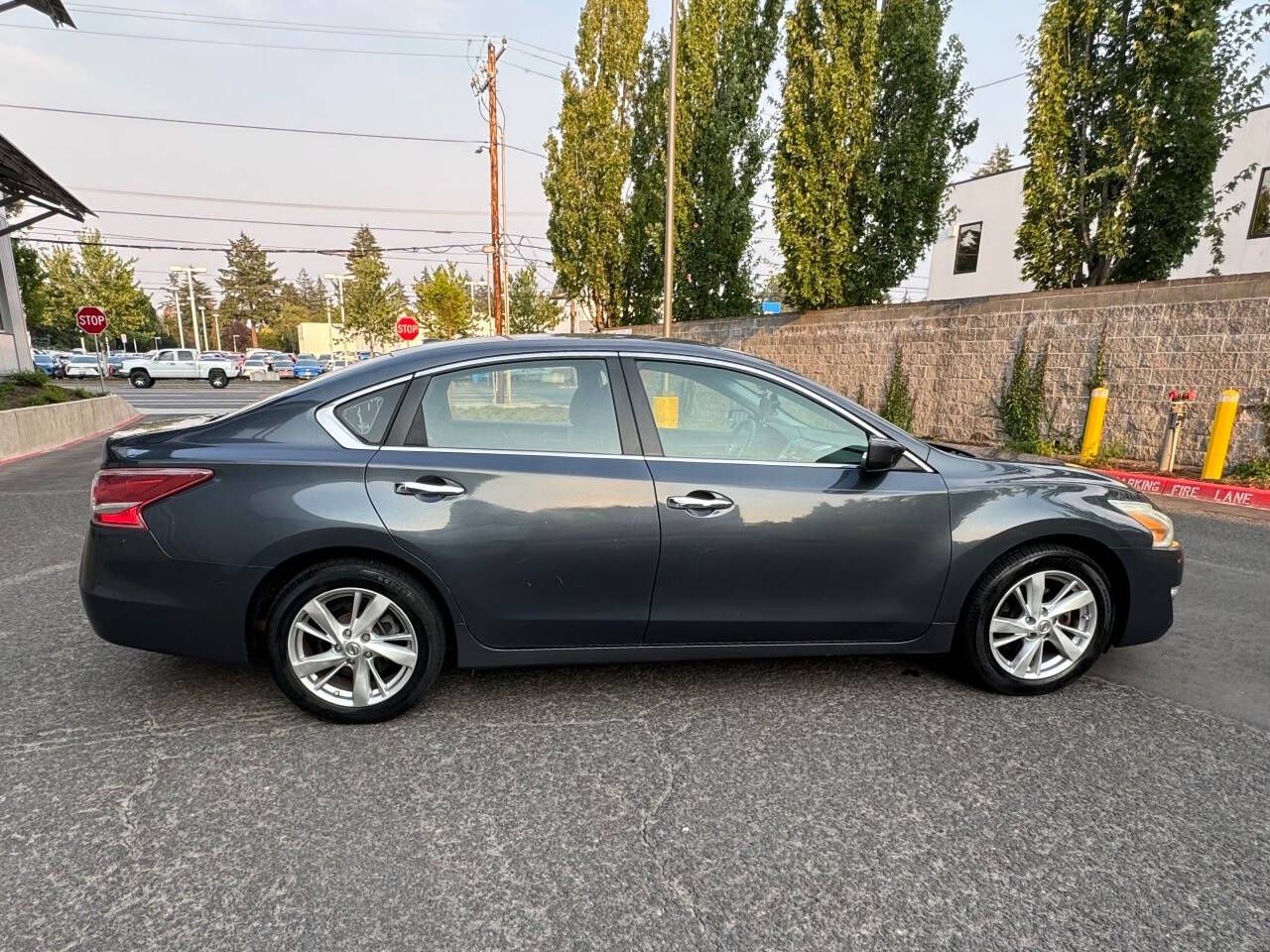 2013 Nissan Altima for sale at Worldwide Auto in Portland, OR