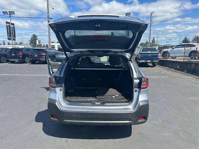 2023 Subaru Outback Premium