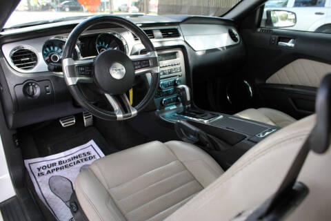 2014 Ford Mustang V6 Premium