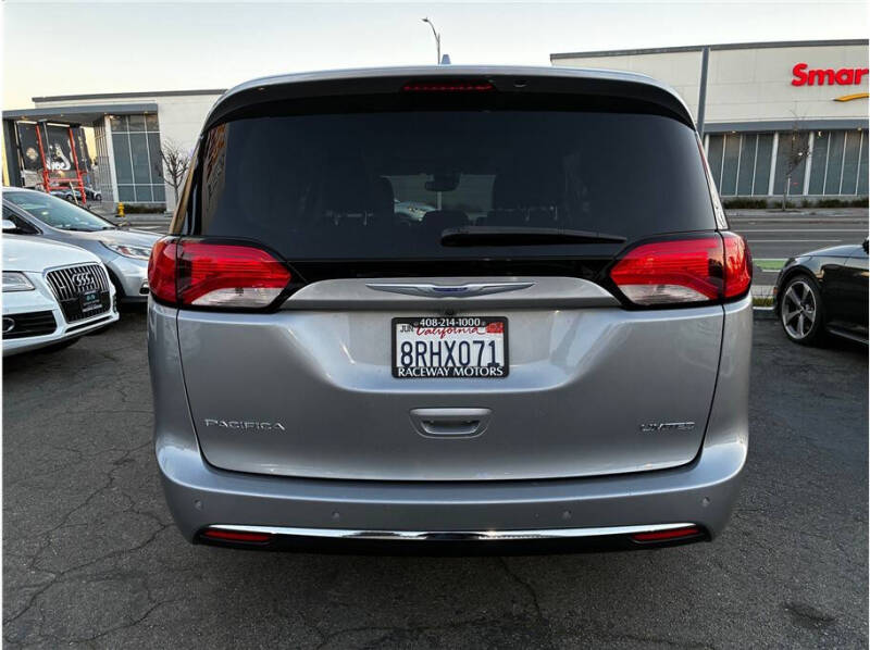 2020 Chrysler Pacifica