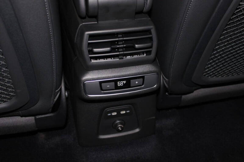 2023 Audi Q4 e-tron Premium Plus 40