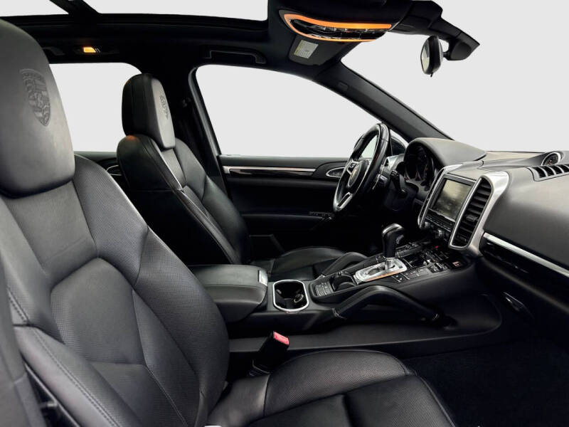 2016 Porsche Cayenne