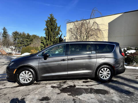 2017 Chrysler Pacifica Touring