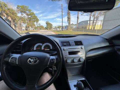 2011 Toyota Camry SE V6