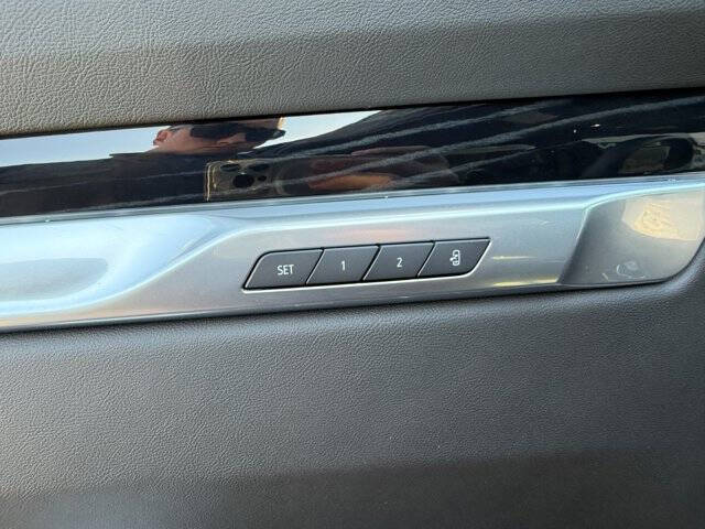 2025 Cadillac Escalade ESV Sport