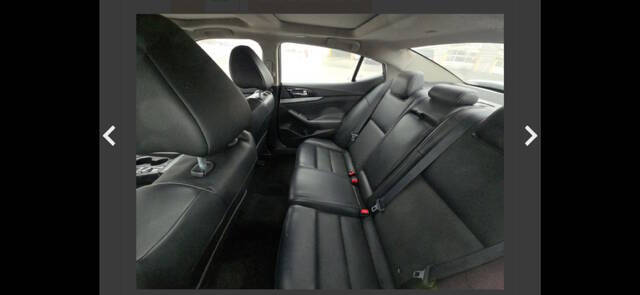 2017 Nissan Maxima Platinum