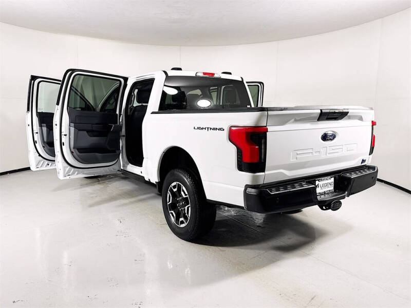 2022 Ford F-150 Lightning Pro