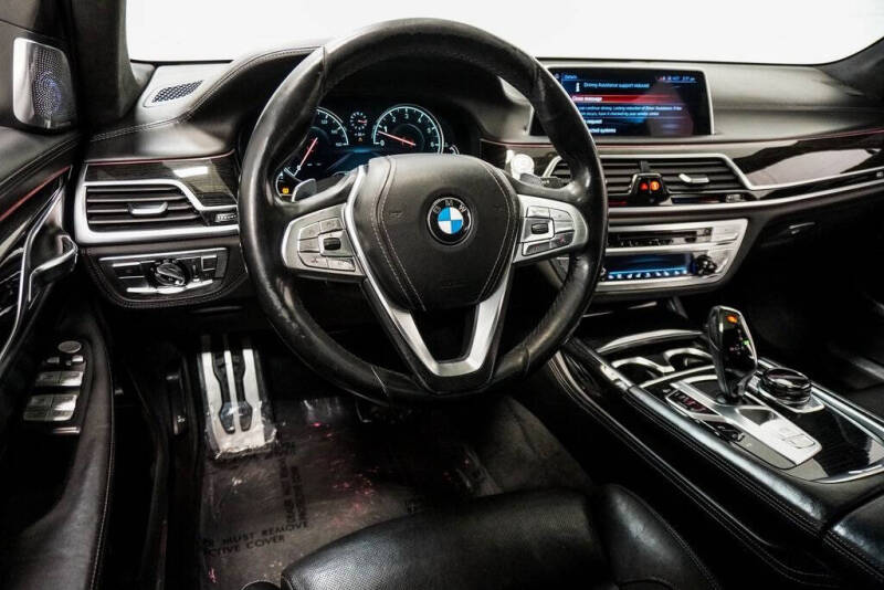 2016 BMW 7 Series 750i xDrive