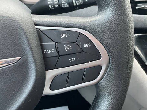 2017 Chrysler Pacifica LX