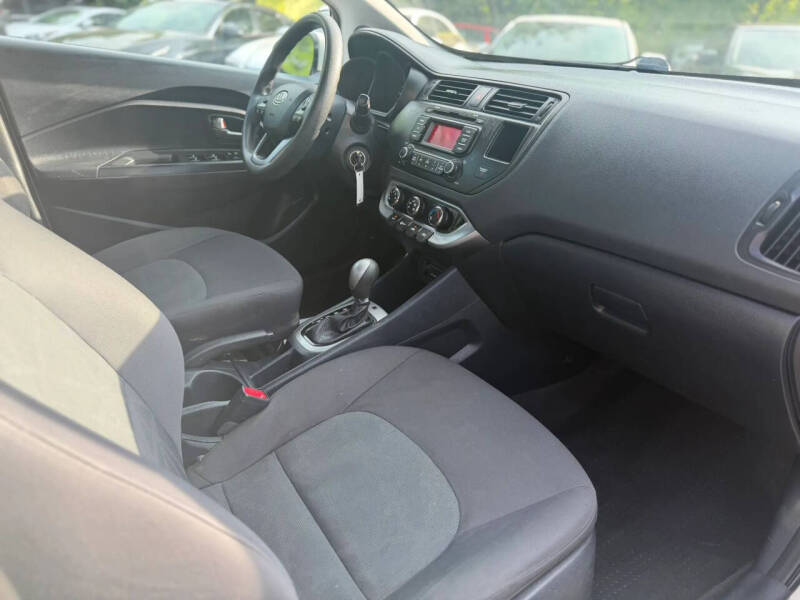 2013 Kia Rio LX