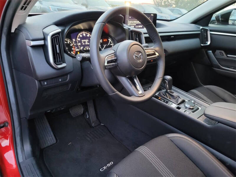 2025 Mazda CX-50 2.5 S Select