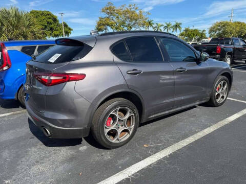 2019 Alfa Romeo Stelvio Sport