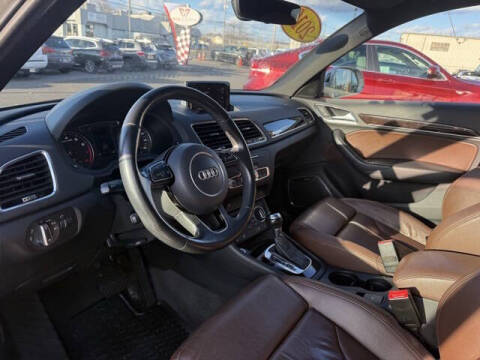 2016 Audi Q3 2.0T quattro Prestige