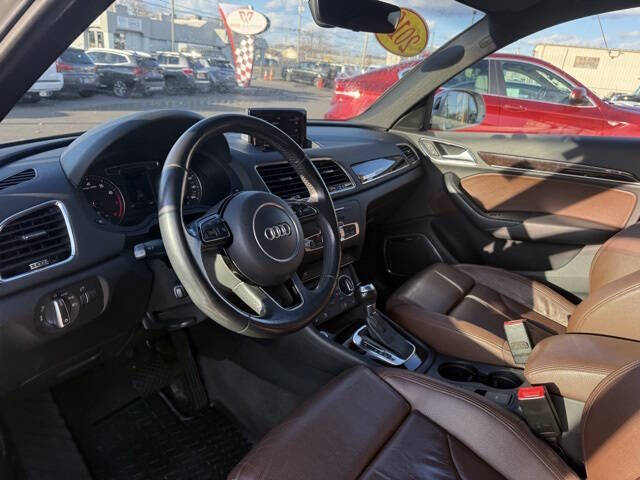 2016 Audi Q3 2.0T quattro Prestige