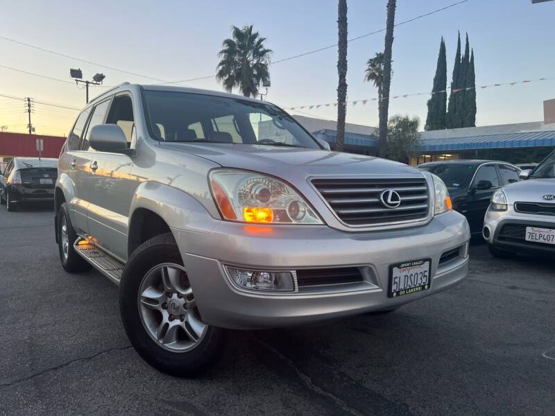 2004 Lexus GX 470 for sale at Galaxy of Cars in North Hills CA