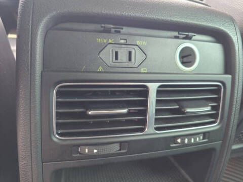 2017 Volkswagen Touareg V6 Wolfsburg