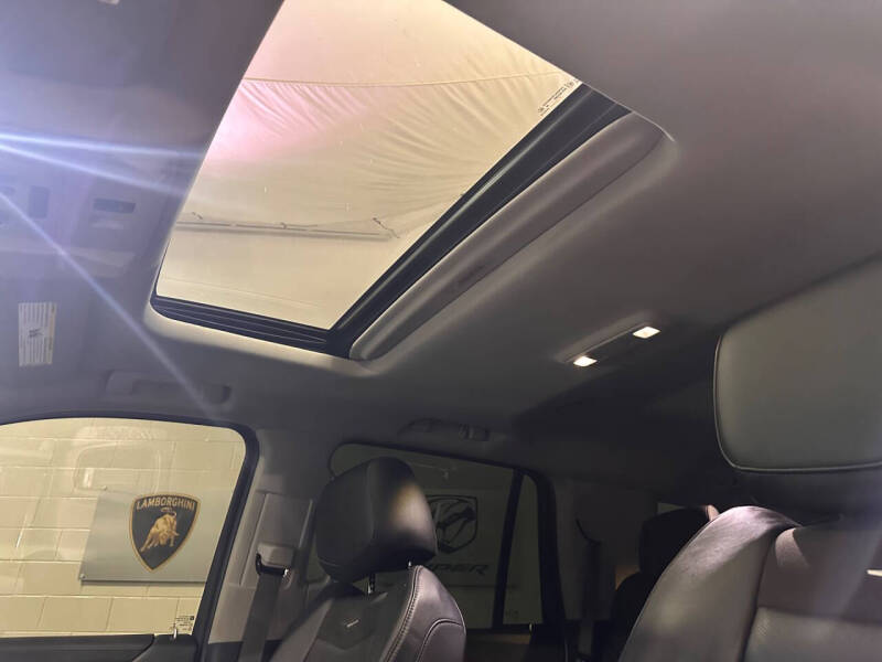 2018 Cadillac Escalade Luxury