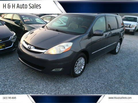 2009 Toyota Sienna for sale at H & H Auto Sales in Athens TN