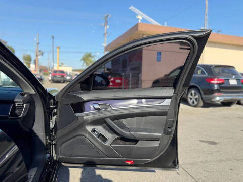 2012 Porsche Panamera