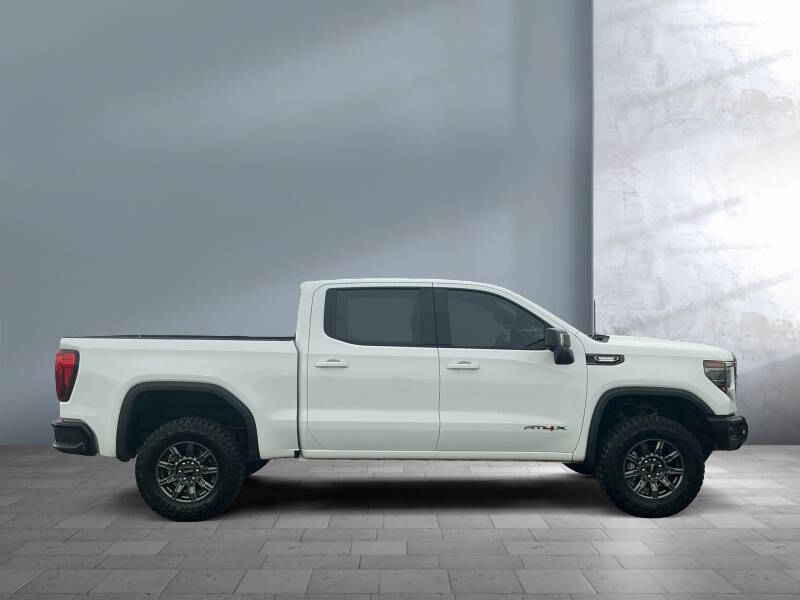 2025 GMC Sierra 1500 AT4X