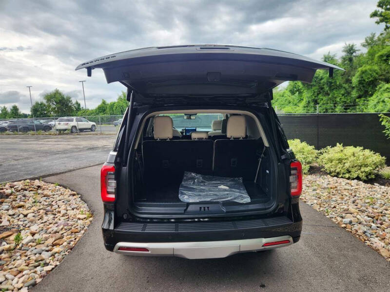 2024 Ford Expedition Platinum