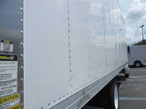 2023 Freightliner M2 106