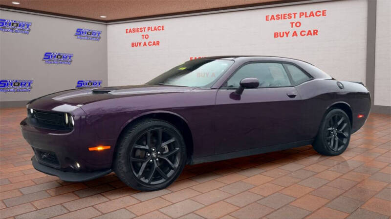 Used 2022 Dodge Challenger SXT with VIN 2C3CDZAG8NH174942 for sale in Maysville, KY