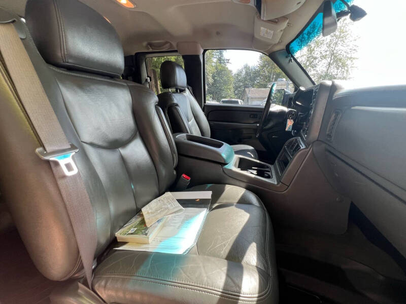 2004 GMC Sierra 2500HD SLT