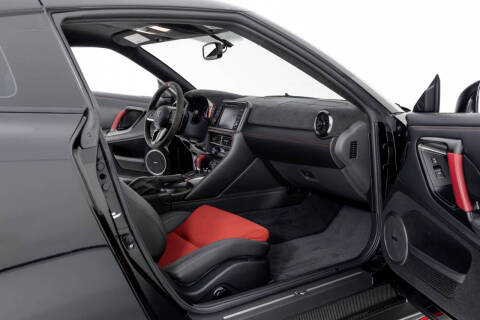 2017 Nissan GT-R NISMO