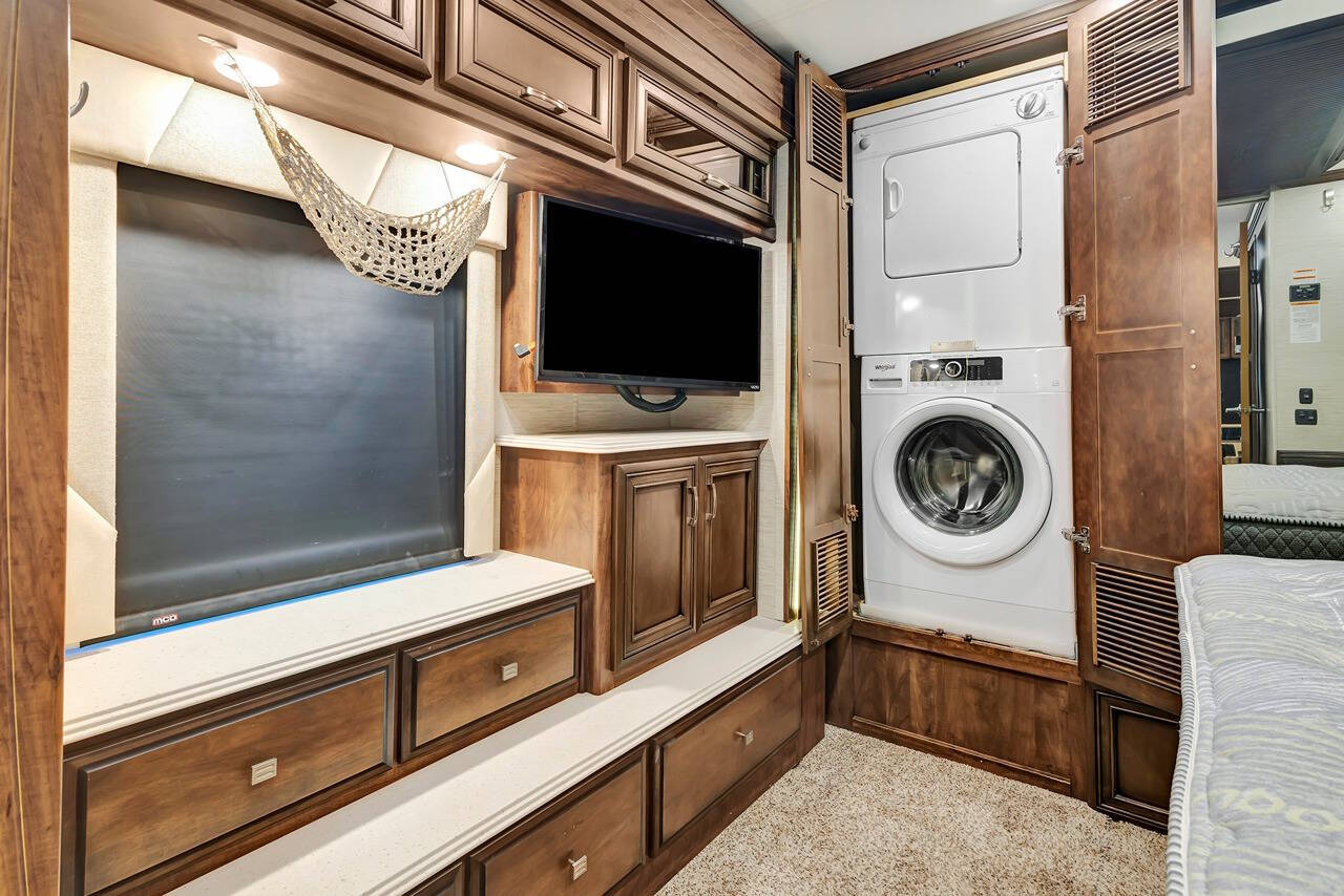 2018 Newmar Ventana for sale at Get Away RV Sales in Templeton, CA