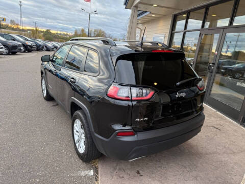 2022 Jeep Cherokee Latitude Lux