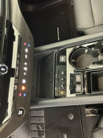 2025 Nissan Murano SL