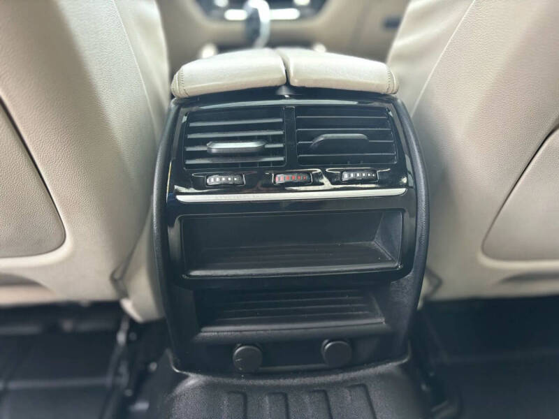 2019 BMW 5 Series 540i