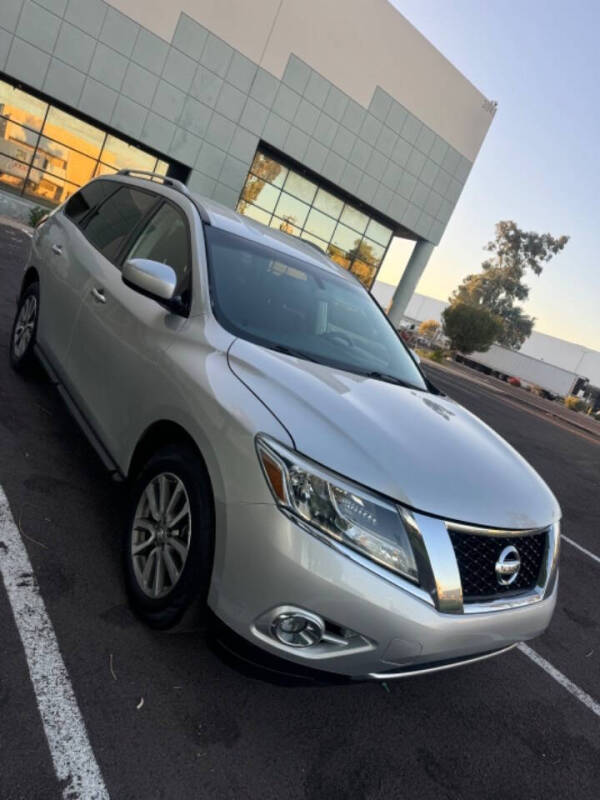2016 Nissan Pathfinder SV