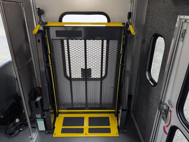 2022 Chevrolet Express 4500